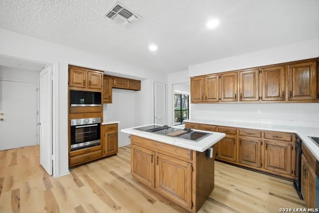 2163 ENCINO LOOP San Antonio, TX 78259