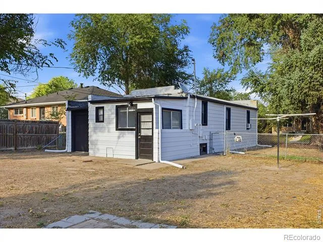 367 S Jasmine Street Denver, CO 80224