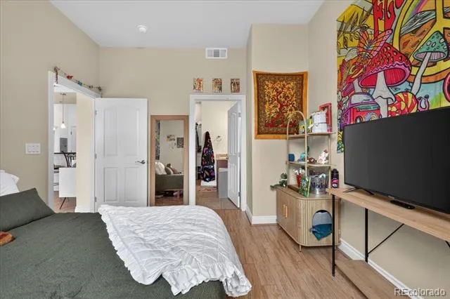 1700 Emerson Street #405 Denver, CO 80218
