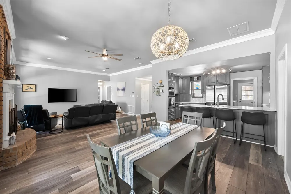 215 Pelican Point Streetman, TX 75859