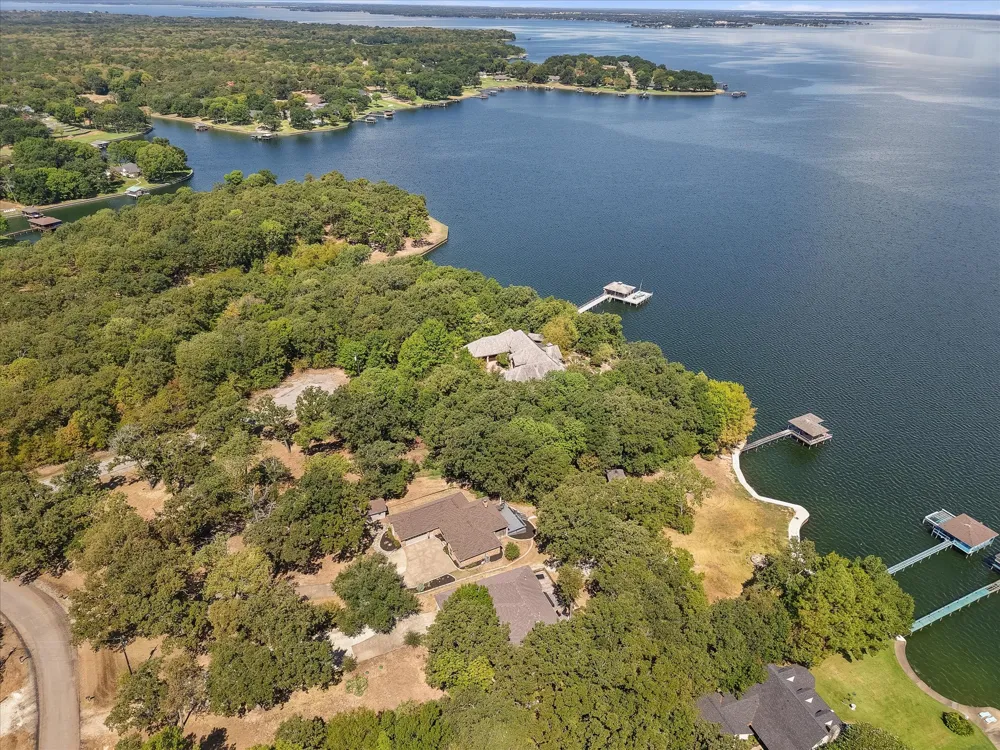215 Pelican Point Streetman, TX 75859