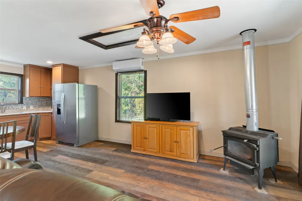 211 David Crockett Trail Honey Grove, TX 75446