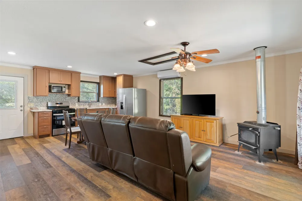 211 David Crockett Trail Honey Grove, TX 75446