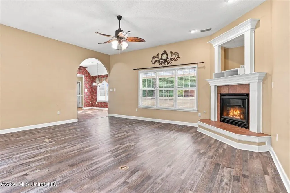 282 Douglas Road Hernando, MS 38632