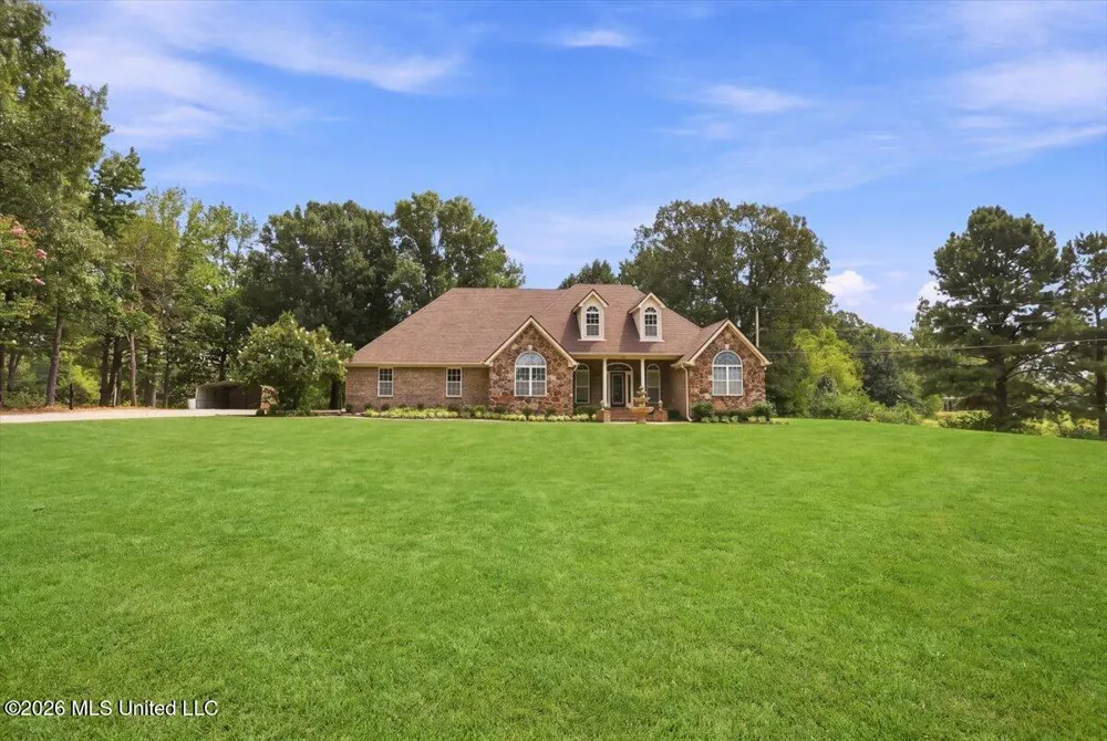 282 Douglas Road Hernando, MS 38632