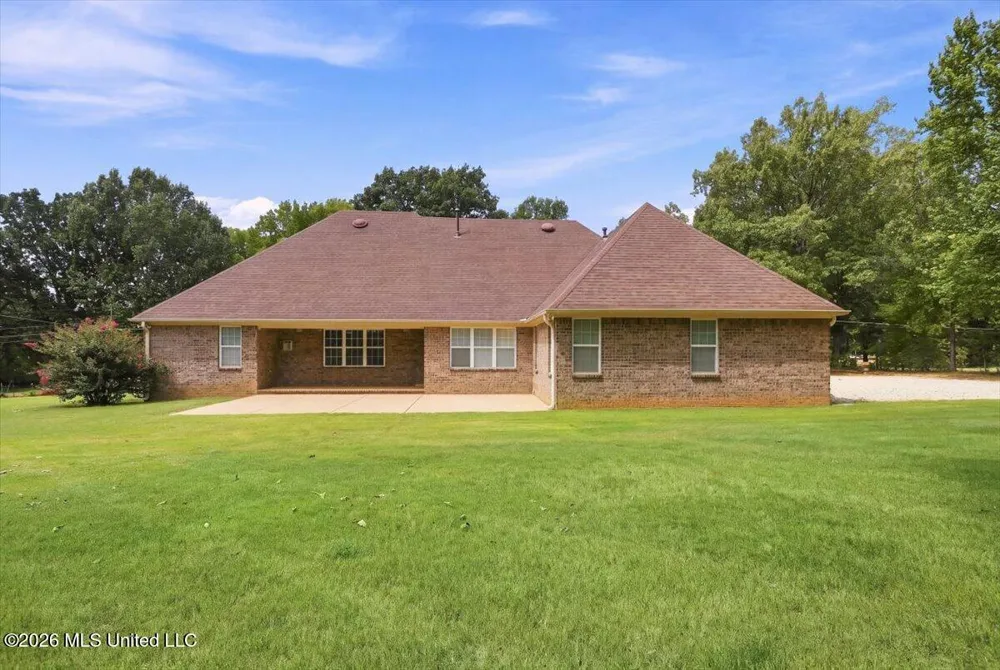 282 Douglas Road Hernando, MS 38632
