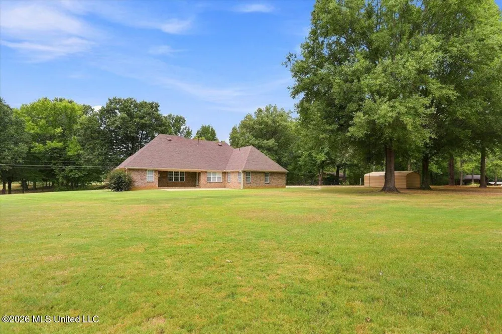 282 Douglas Road Hernando, MS 38632