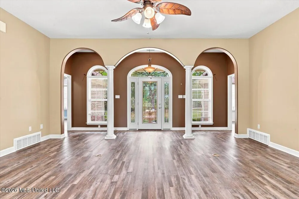 282 Douglas Road Hernando, MS 38632
