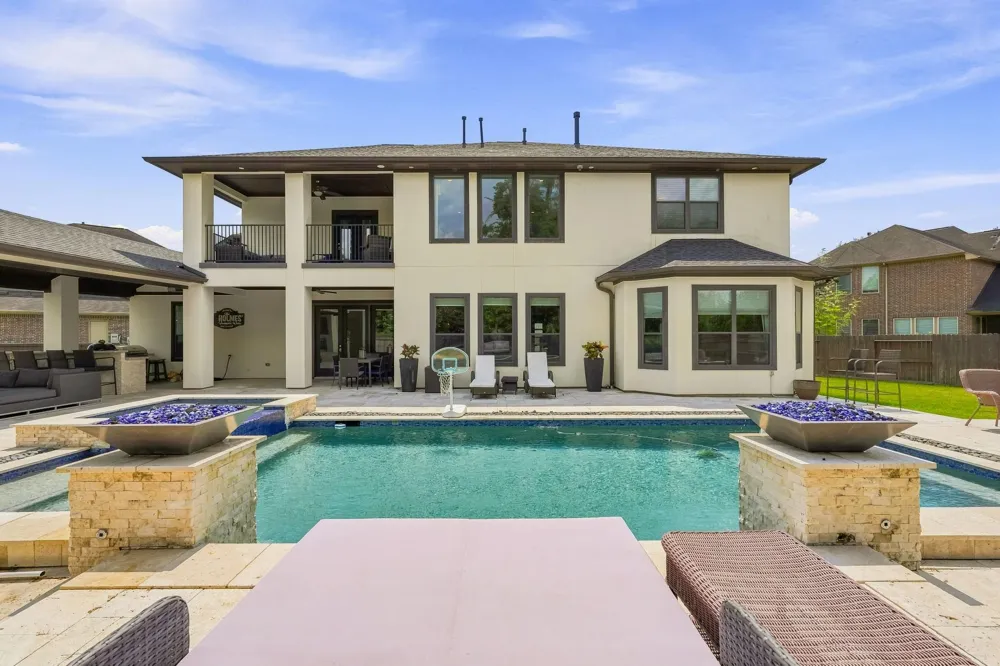 55 Prato Park Drive Missouri City, TX 77459