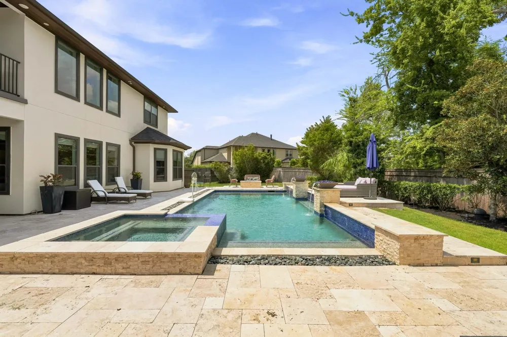 55 Prato Park Drive Missouri City, TX 77459