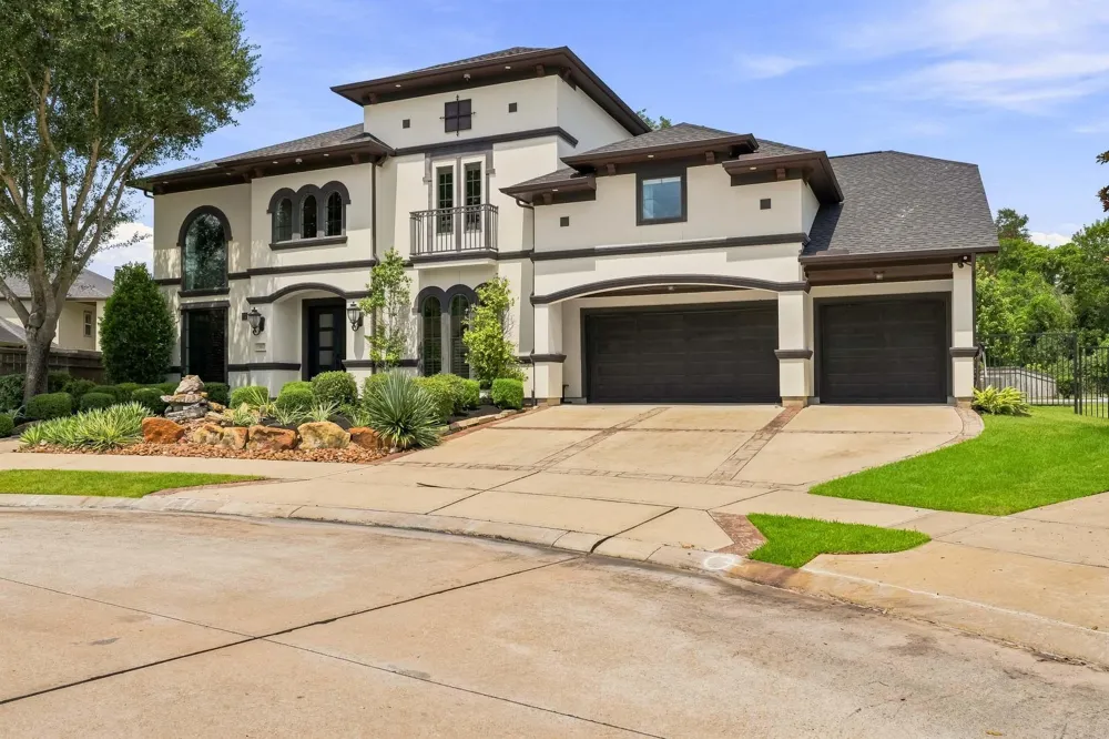 55 Prato Park Drive Missouri City, TX 77459