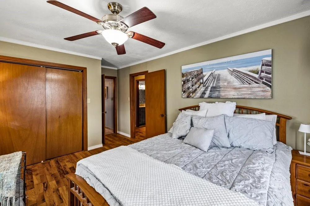 16610 Tern Road Jamaica Beach, TX 77554
