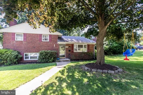 12217 HUNTERS LANE
