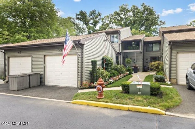 38 Berkshire Court Red Bank, NJ 07701