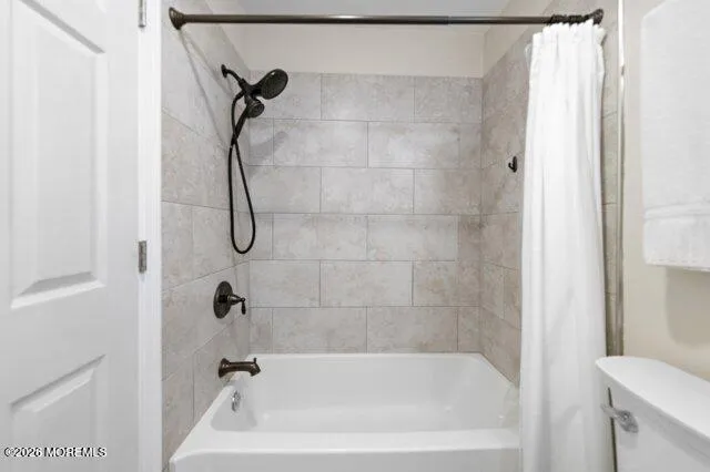 38 Berkshire Court Red Bank, NJ 07701