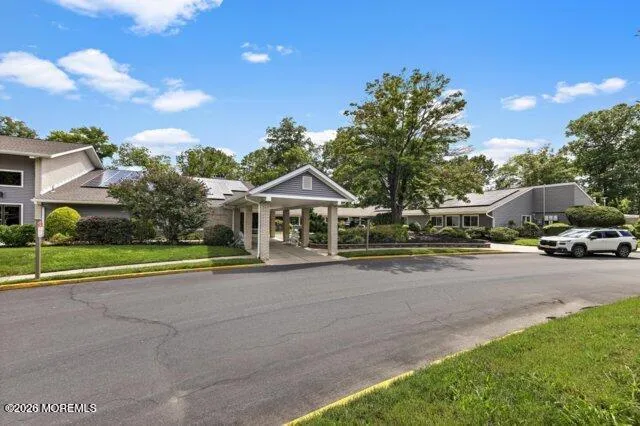 38 Berkshire Court Red Bank, NJ 07701