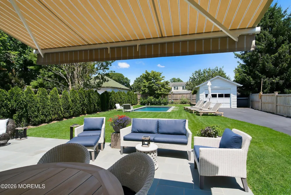 374 Conover Place Red Bank, NJ 07701