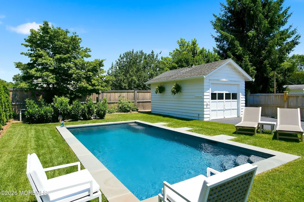 374 Conover Place Red Bank, NJ 07701