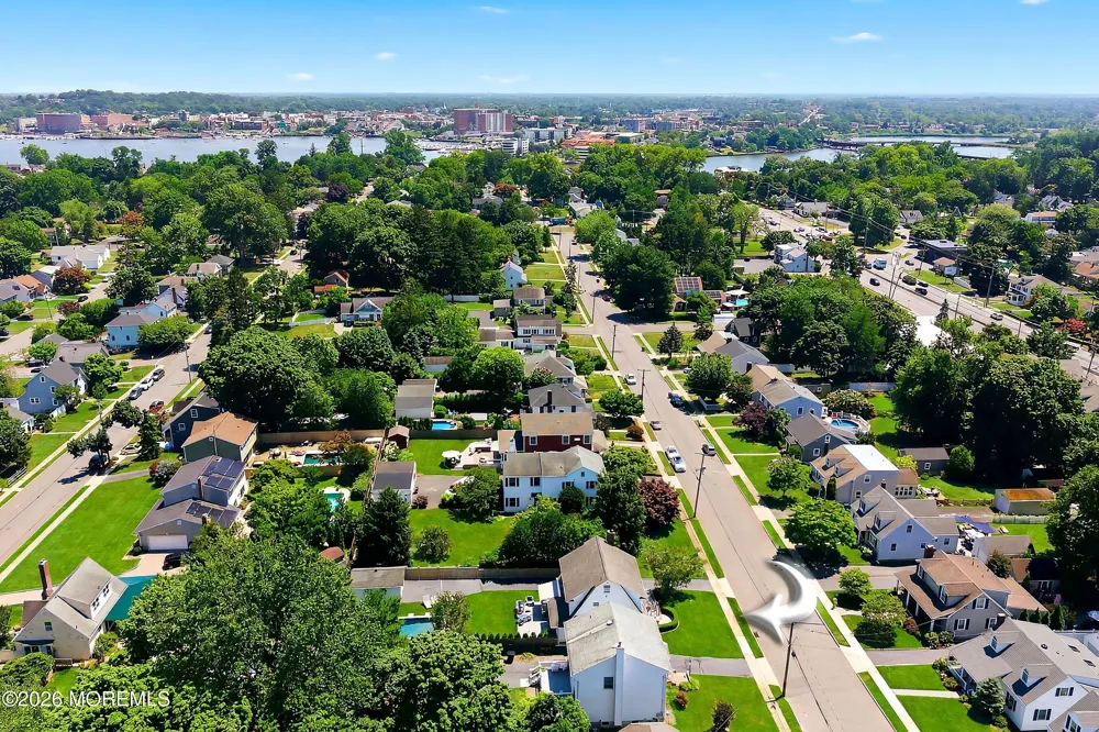 374 Conover Place Red Bank, NJ 07701