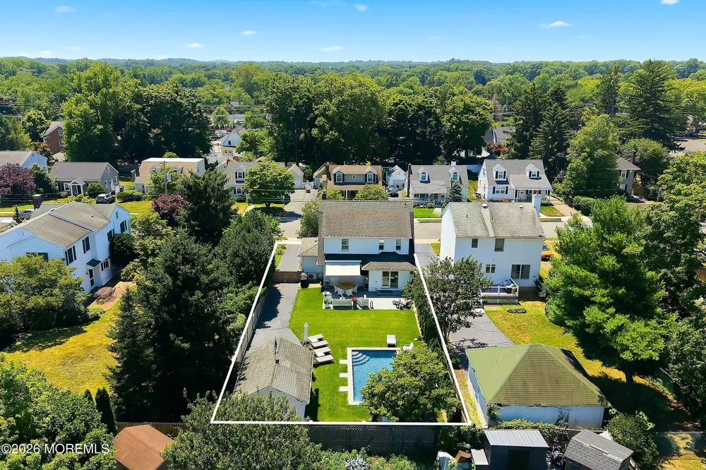 374 Conover Place Red Bank, NJ 07701