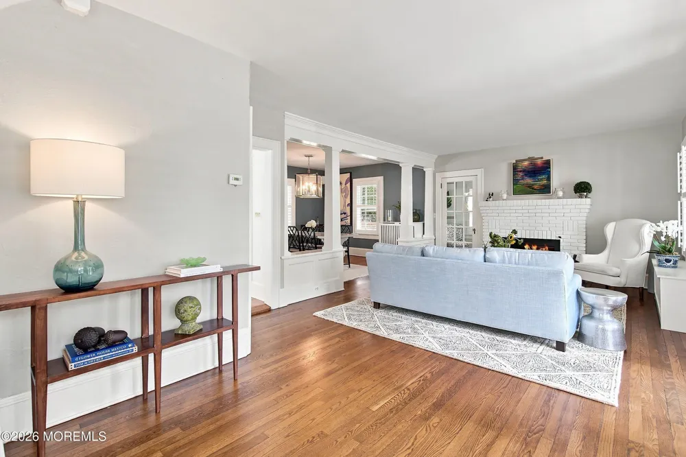 374 Conover Place Red Bank, NJ 07701