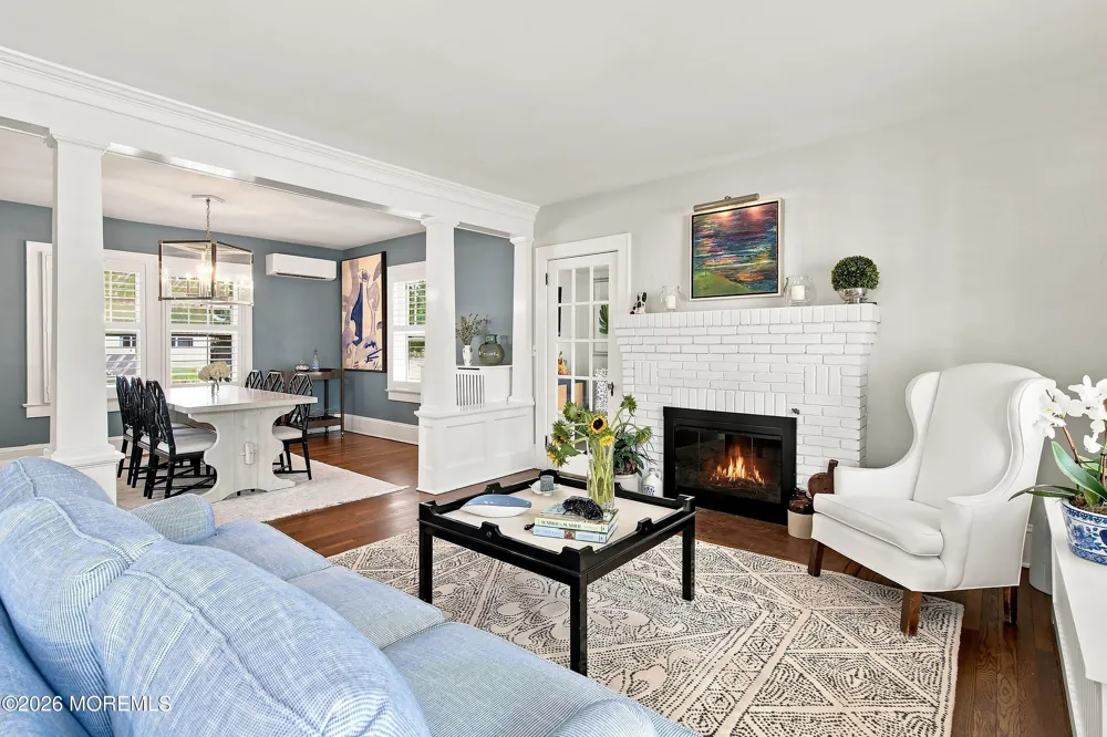 374 Conover Place Red Bank, NJ 07701