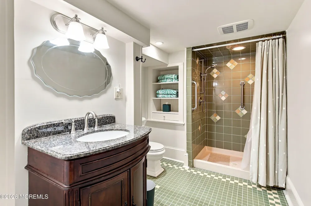 374 Conover Place Red Bank, NJ 07701