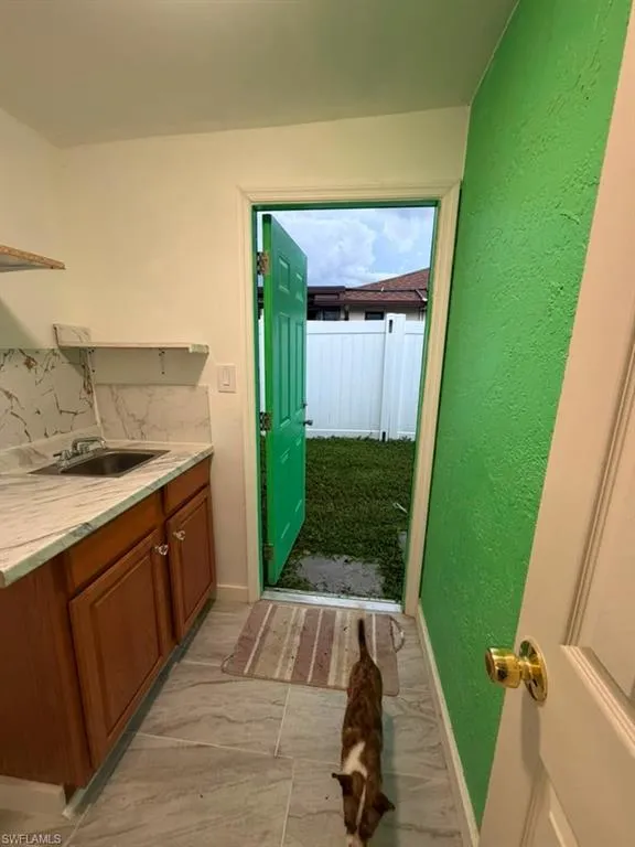 40 NE 10th Avenue Cape Coral, FL 33909