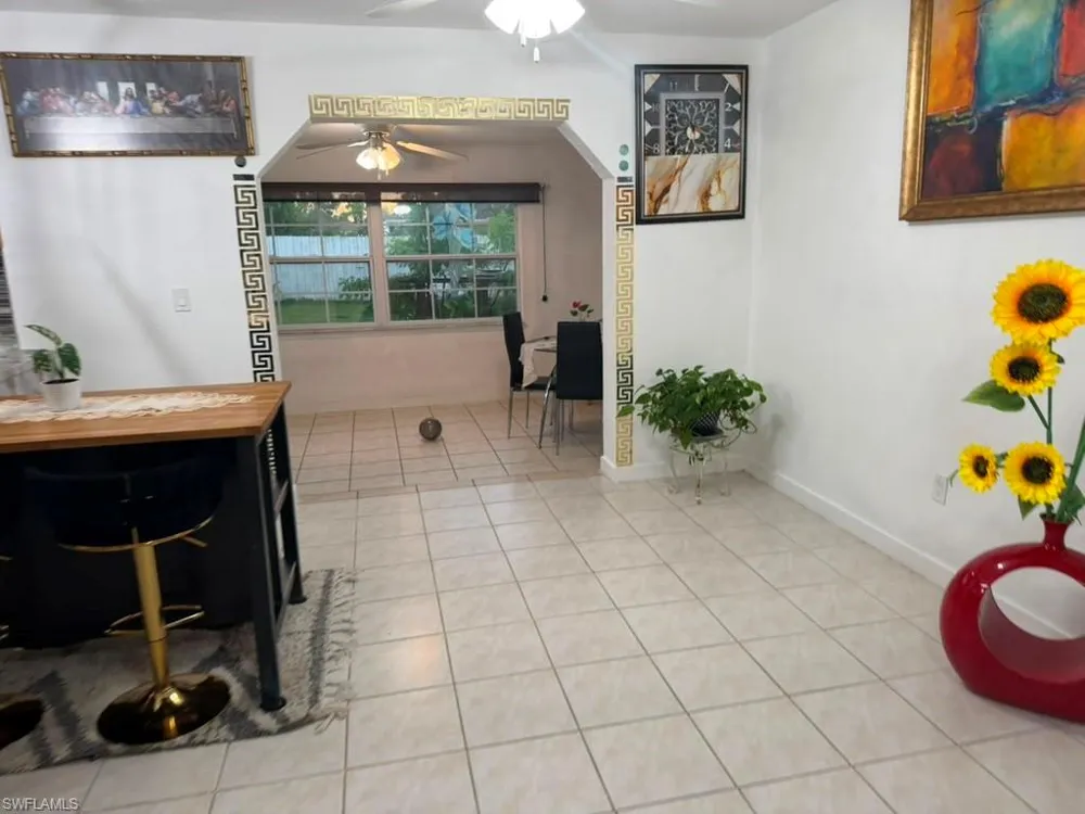40 NE 10th Avenue Cape Coral, FL 33909