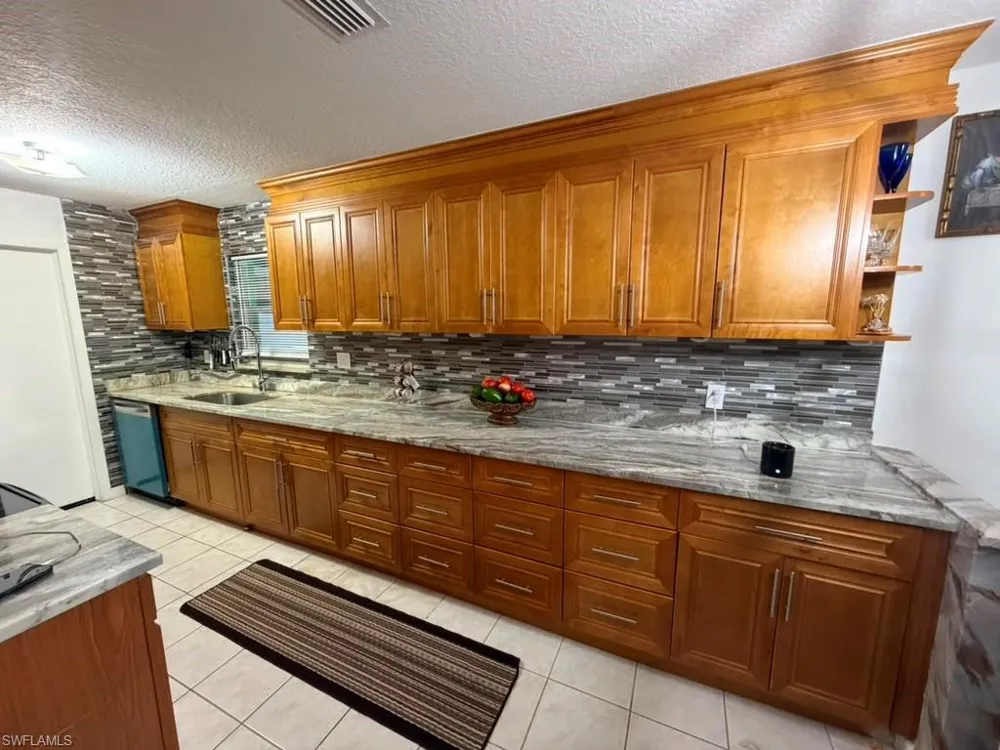 40 NE 10th Avenue Cape Coral, FL 33909