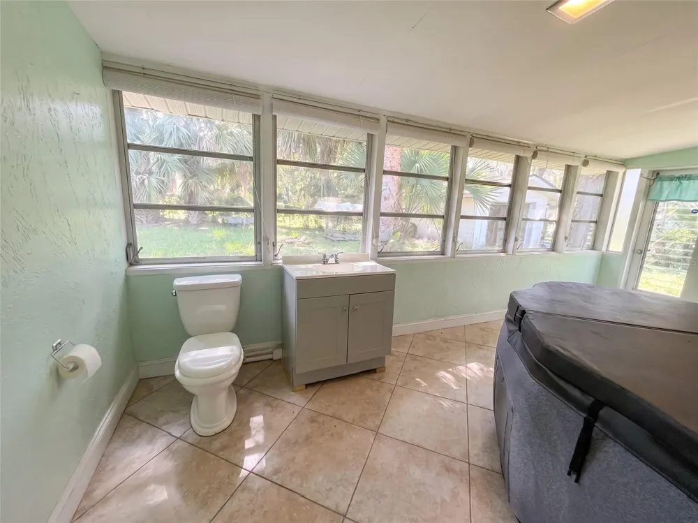 129 S SPARROW POINT Inverness, FL 34450