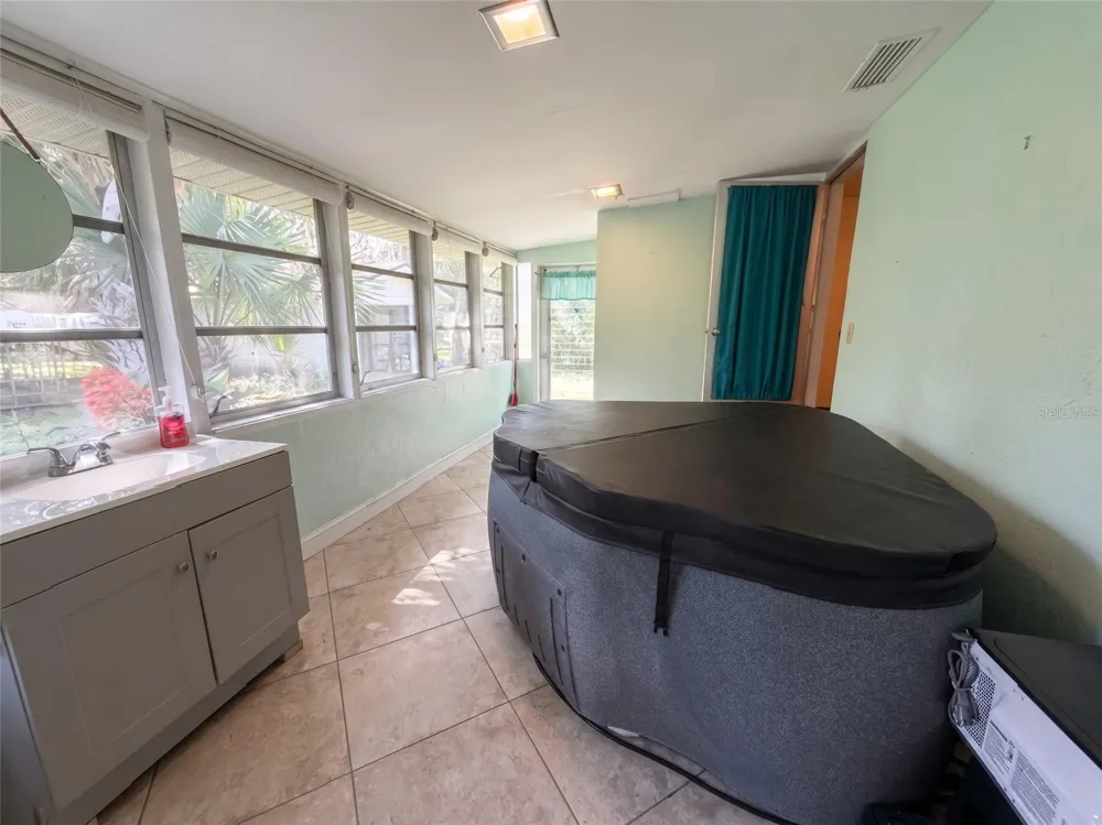 129 S SPARROW POINT Inverness, FL 34450