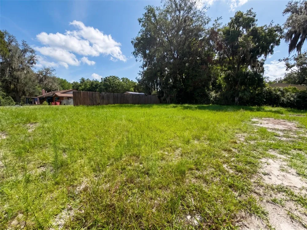 129 S SPARROW POINT Inverness, FL 34450