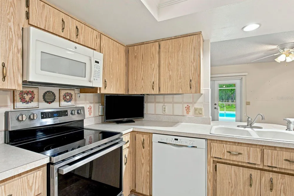3624 S SUSAN POINT Inverness, FL 34452