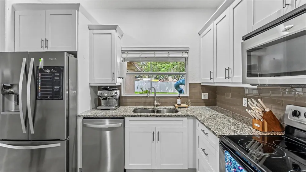 116 BENTLEY OAKS BOULEVARD Auburndale, FL 33823