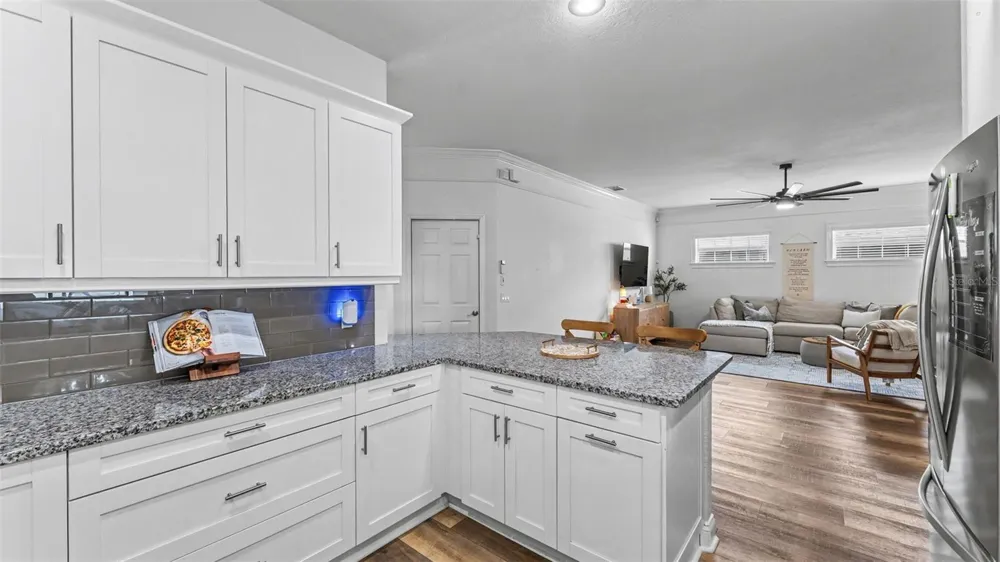 116 BENTLEY OAKS BOULEVARD Auburndale, FL 33823