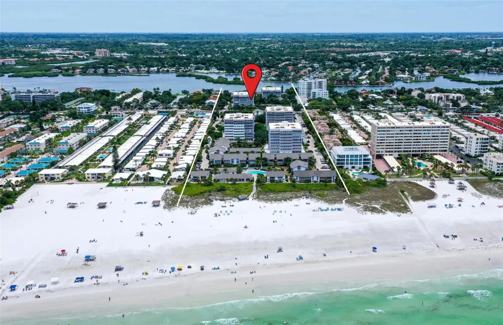 1200 E PEPPERTREE LANE #505 Sarasota, FL 34242
