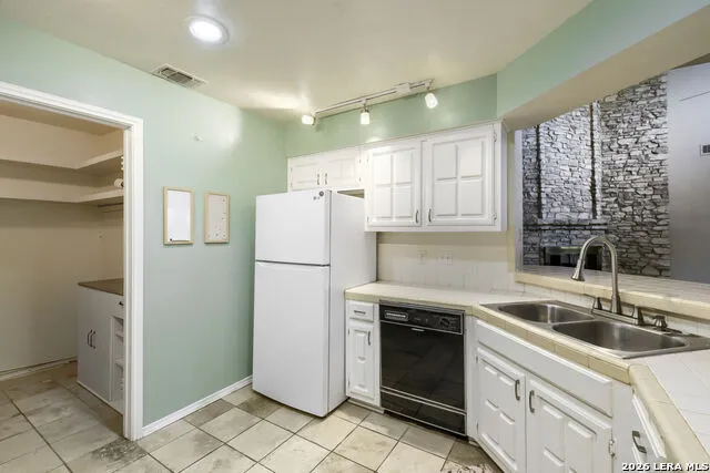 7939 Misty Park Street San Antonio, TX 78250