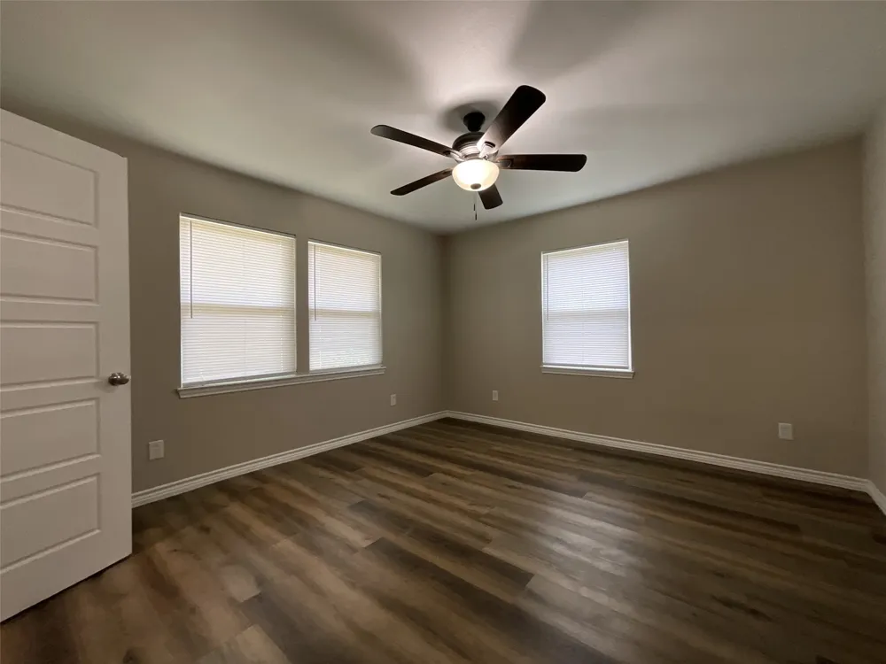 608 Cedar Street Malakoff, TX 75148