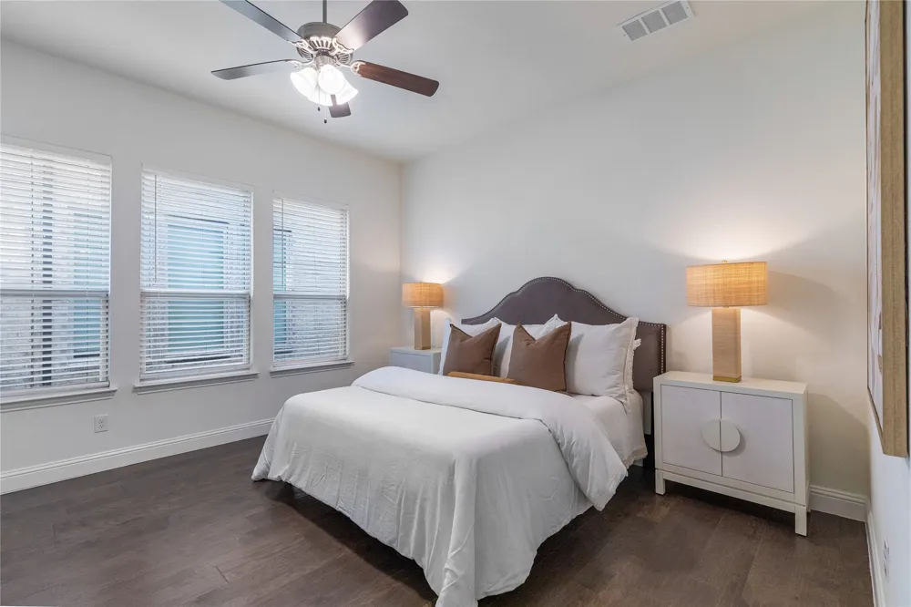 12778 Friar Street Farmers Branch, TX 75234