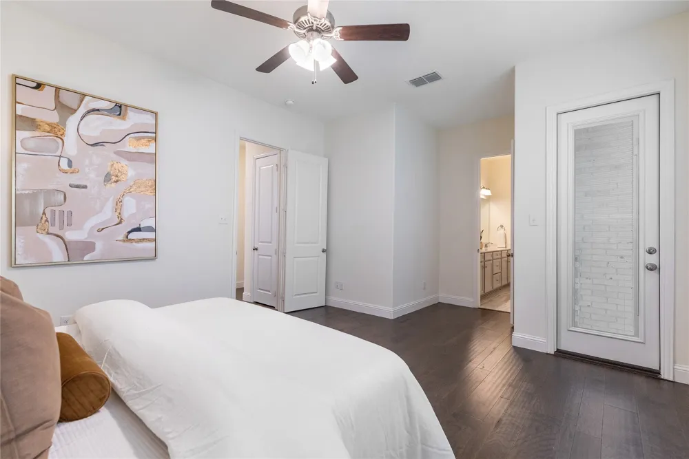 12778 Friar Street Farmers Branch, TX 75234