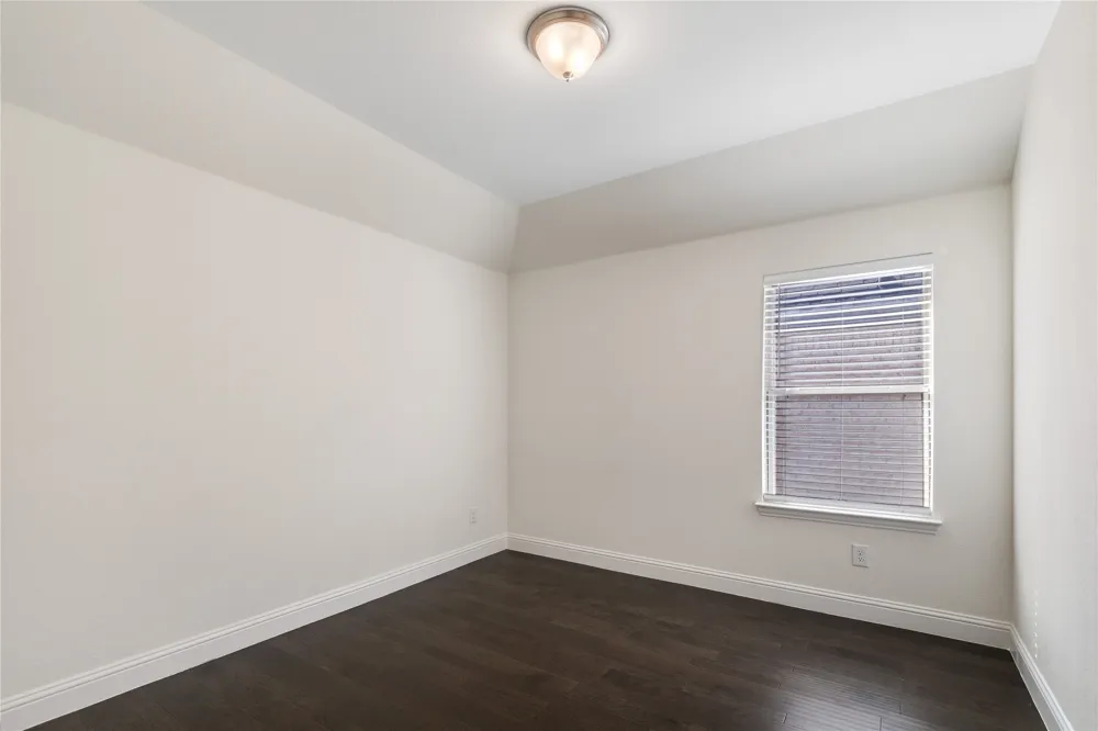 12778 Friar Street Farmers Branch, TX 75234