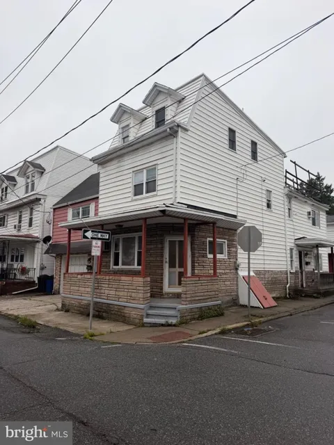20 FRONT STREET