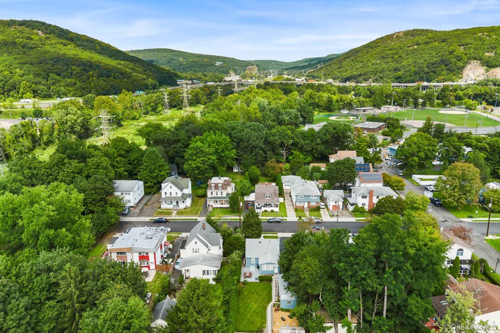 5 W Maple Avenue Suffern, NY 10901