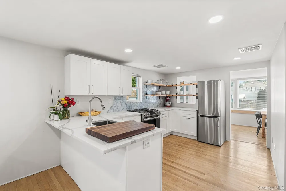 5 W Maple Avenue Suffern, NY 10901