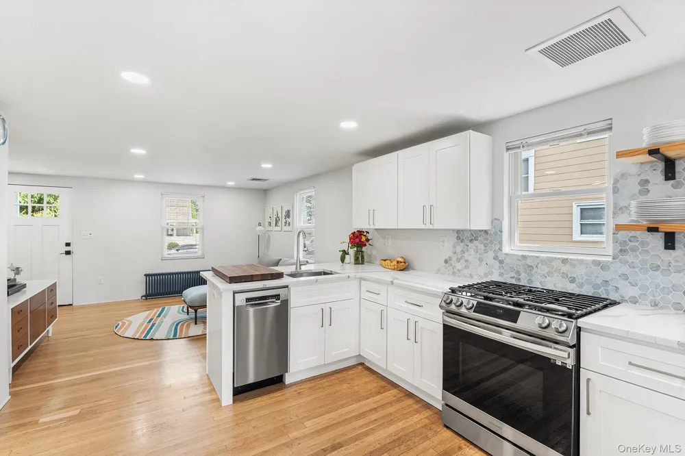 5 W Maple Avenue Suffern, NY 10901