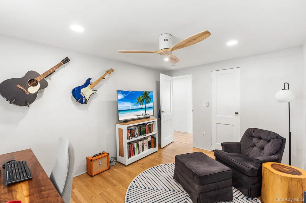 5 W Maple Avenue Suffern, NY 10901