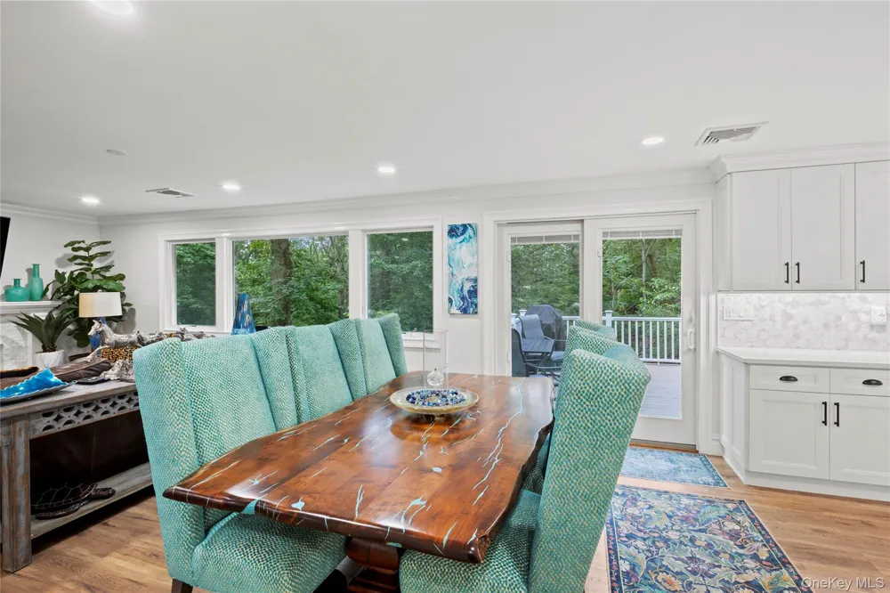 5 Buena Vista Road Port Jefferson, NY 11777
