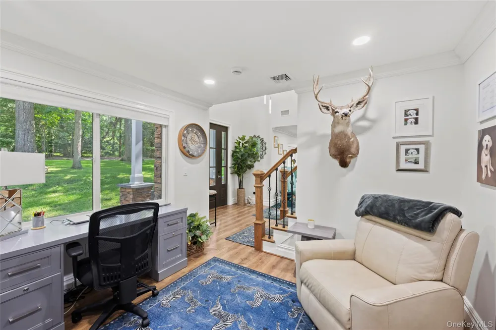 5 Buena Vista Road Port Jefferson, NY 11777