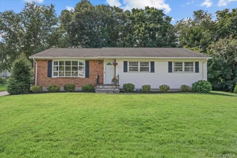 15 Robinson Avenue